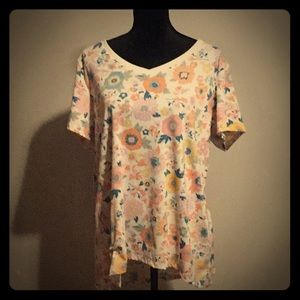LulaRoe Christy Tee